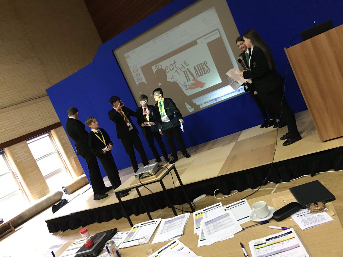 Thank you @NorthantsPolice for a great day! Our year 8’s had the pleasure of presenting their knife crime reduction initiative as part of the Northamptonshire County Schools challenge. @KBuccleuchA @MWingad #knifecrimereduction #BeatTheBlades #LivesBeforeKnives