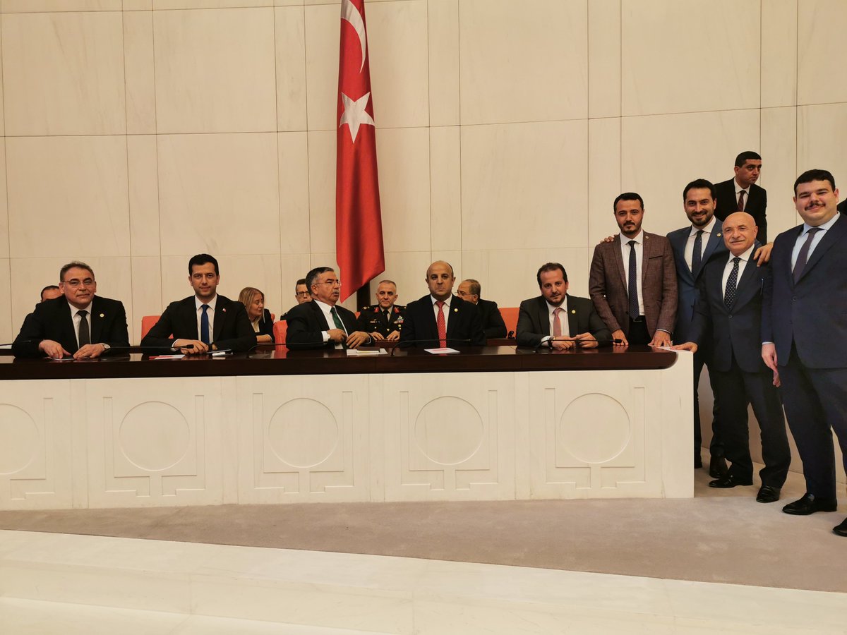 refik_ozen16's tweet photo. Askeralma kanun teklifinin lehinde, oylama öncesi şahsım adına söz alarak genel kurula hitap ettim..
Yasa genel kurulumuzda oylanarak kabul edildi..
Ülkemize, milletimize ve şanlı ordumuza hayırlı olsun.... https://t.co/LD1LyryMZ5