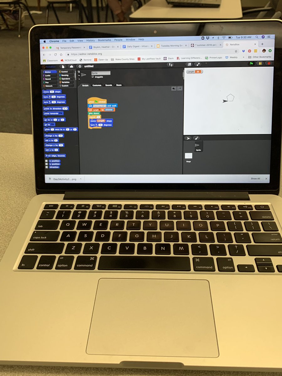 MrsHBoykin's tweet photo. @FridayInstitute @Citadel1842 @CumberlandCoSch So excited for Day 2 of Infusing Computing Conference!  I moved up to a more advanced class and loved driver-driver pair coding!   I can’t wait to try this with my school soon!!! #infusingcomputing #SWPES https://t.co/kFqzVw7NOb