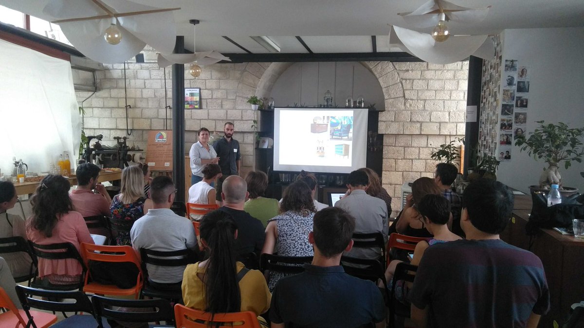 arche_makesense's tweet photo. [En ce moment a l'arche] 
☀️ En ce jour de #canicule2019, nous recevons @Eco_mobilier pour une matinée de présentations des #lauréats pour son #appelàprojets lié à l'#artisanat et la #récup ! 

🎉Félicitations aux lauréats !
@LaMatiereOff @emmaus_defi ... https://t.co/swFrySAU2F