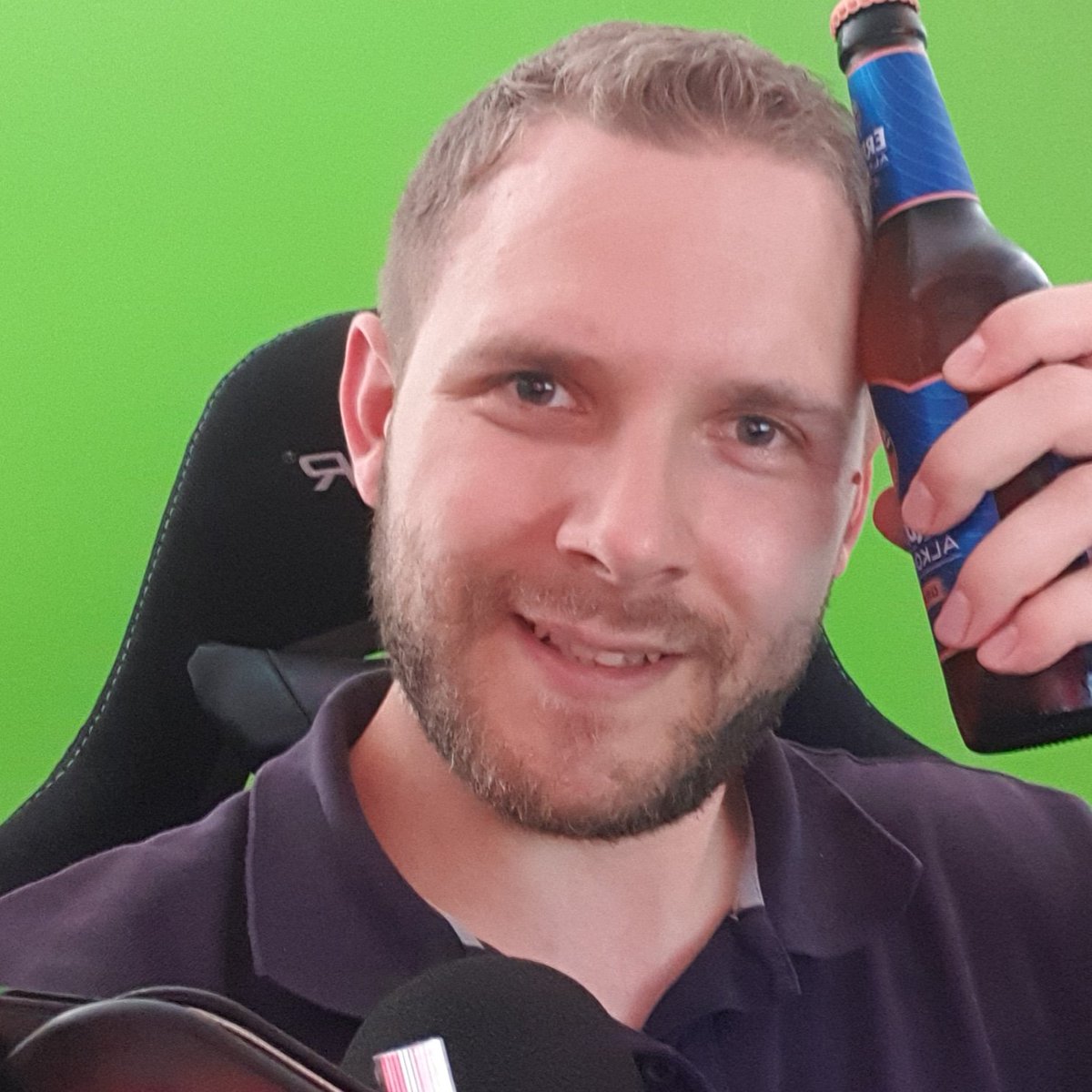tv_hawk's tweet photo. 🌞😓 Ist euch auch so warm wie mir?
Erstmal den Kopf mit einer Alkoholfreien Flasche Kühlen😋.
Stream startet um 17:00uhr auf https://t.co/ZoNjjCR1fR
.
Unbezahlte Werbung
.
#warm #sommer #erdingeralkoholfrei   #streamacademy #supportsmallstreamers #twitch #twitchde https://t.co/bwRDE4WbFm