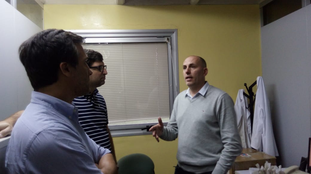 PTLCSAPEM's tweet photo. #PTLC
El Presidente del Directorio, Norberto Nigro, y el Gerente General @matozoeduardo recibieron al ministro de Industria, Trabajo y Comercio del @CorrientesGob @RaulSchiavi. Además de conocer el #ptlc visitó las empresas @AcronexOficial #rockriverlab y #novartek https://t.co/7B2t2bAxjM