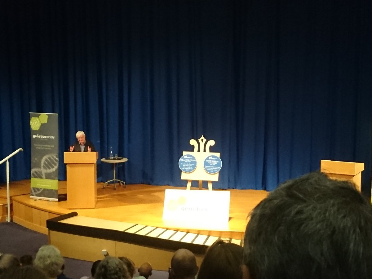Fantastic talk from <a href="/paulmnurse/">Paul M.Nurse</a>, taking us on a beautiful journey through 100 years of <a href="/GenSocUK/">The Genetics Society</a>. <a href="/JohnInnesCentre/">John Innes Centre</a> #GenSoc100