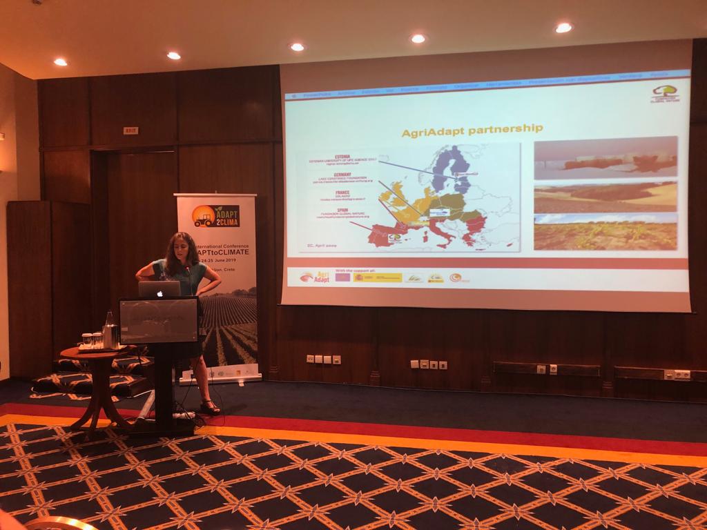 Our workmate Vanessa Sanchez has presented the project <a href="/LIFEprogramme/">LIFE Programme</a> #AgriAdapt at the International Conference #ADAPTtoCLIMATE in Crete.  A work that intends that the results of scientific research can be applied in areas used for agriculture 👩‍🌾fbio🚜