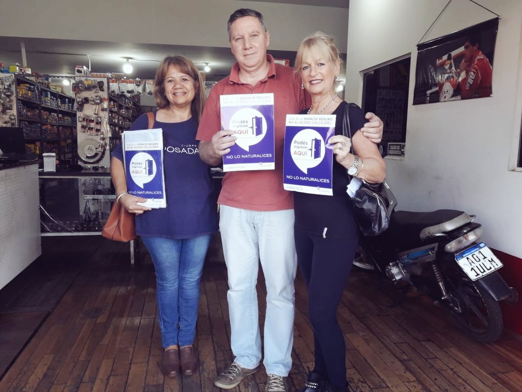 posadasequidad's tweet photo. Espacio Amigo 🏠
Lugar Seguro    ❤

Comercios Posadeños continúan sumándose a la campaña contra el acoso callejero✋ para ampliar la red de resguardo, protección y Vizibilización de la problemática 🤝

@AngeFerreiraOk @losadajoaquin https://t.co/p1UHdZlAY7