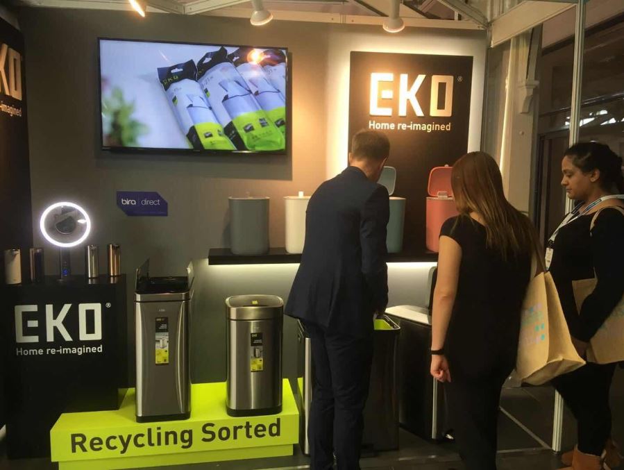 esmltd's tweet photo. Small stands can be just as impactful as big stands - #EKO with a 3sqm space looked great at the recent @ExclusivelyShow this year. Smart LED lighting to highlight key products & great graphics made this stand a winner! #eventprofs #tradeshows #housewares #bheta https://t.co/rCvvv1RkIN