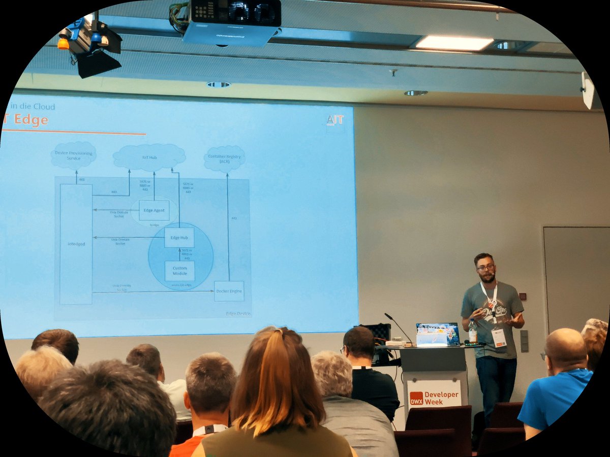 NicoOrschel's tweet photo. @IoTimDE und @FlorianBaderDE erzählen über ‚IoT zum Anfassen – Von der Maschine in die Cloud‘ ... #azure #iothub #iotcentral #devicetwin #iot #iiot #edgecomputing #retrofitting #opcua https://t.co/WQy4pMRYDR
