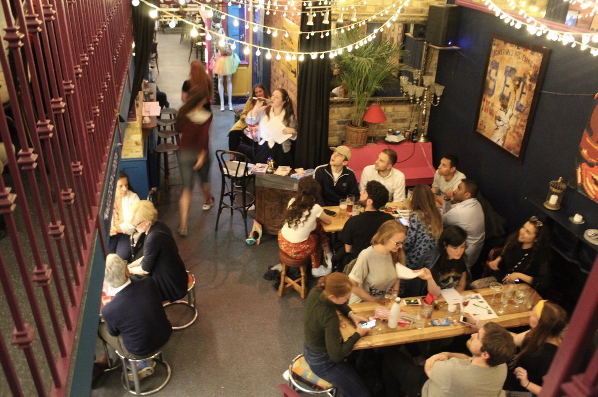 Our quiz is back on again tonight 😍 

Let’s get quizzical, quizzical danana