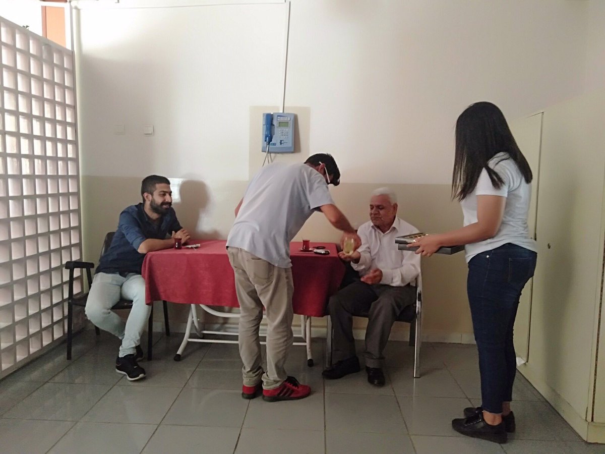 TOGVakfi's tweet photo. Malatya TOG, ''Pamuk Eller'' projesinin ilk etkinliğini gerçekleştirerek ,dün ile bugün arasında köprü kuran, kültürümüzü ve değerlerimizi yarınlara taşımamızı sağlayan en değerli varlıklarımız büyüklerimizi ziyaret ettiler. ♥️ https://t.co/XY1uK4eIY8