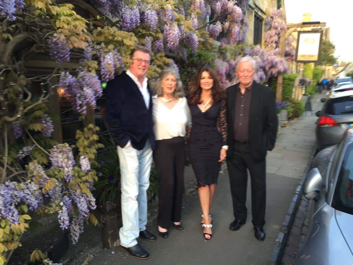 Lisa Vanderpump tweet media