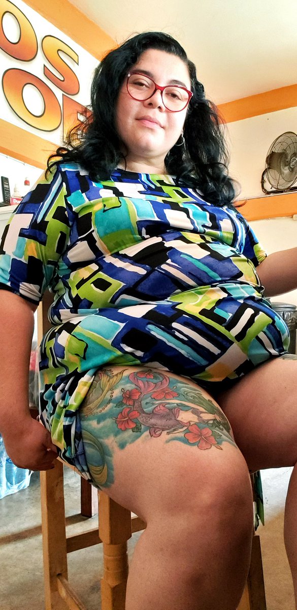 DescaradaGorda's tweet photo. Si no te gustan las güeras gordas tatuadas, no me sigas y punto, yo no me ando burlando de sus pitos chicos #gordadescarada #quedescaro #bbw #ssbbw #chubbygirl #biggirl #curvygirl #TuesdayThoughts #TuesdayMorning #TuesdayMotivation #Martes https://t.co/6H5yBLFrTY