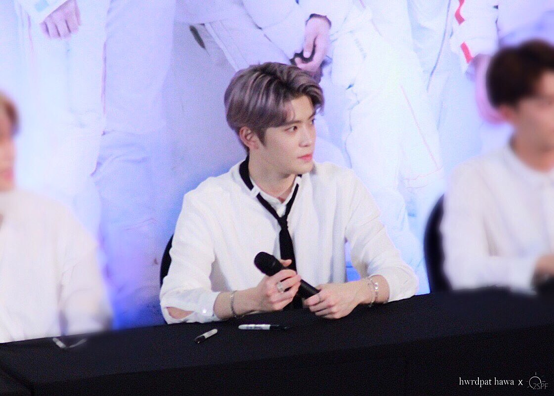 2SPFGALLERY's tweet photo. 🍑☀️
#NCT127_FANSIGNnBKK 
#NCT127inBKK  
. 𝚢𝚘𝚞'𝚛𝚎 𝚖𝚢 𝚊𝚗𝚐𝚎𝚕🥰✨👼🏻🍑🍭🍬🍼❤️🧡💛💚💙💜❣️💕💞💓💗💖💘💝

190619
#NCT127 #JAEHYUN #재현 https://t.co/smuLMUyhZk