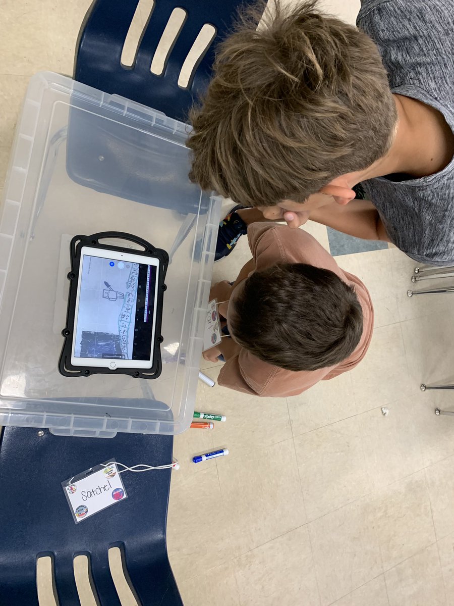 Stop Motion #StopMotion #essp2019 #ESSP4 #4daysthatchangelives <a href="/MissKatelynPope/">𝙆𝙖𝙩𝙚𝙡𝙮𝙣 𝙋𝙤𝙥𝙚</a>