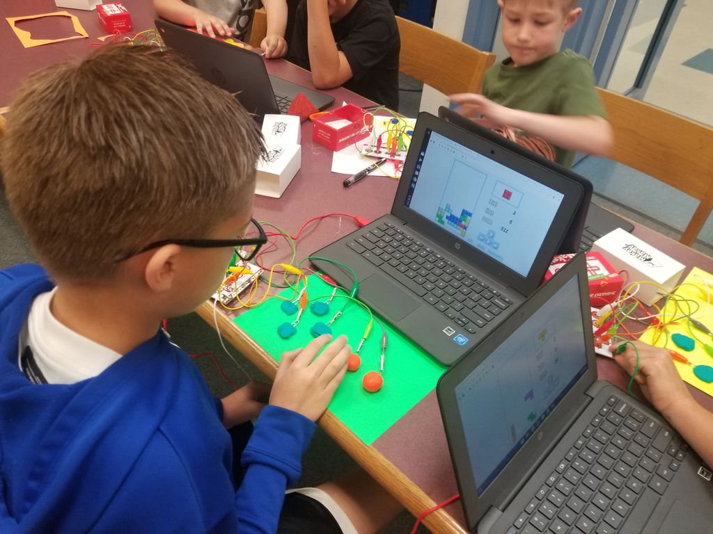 Flint STEM Camps tweet media