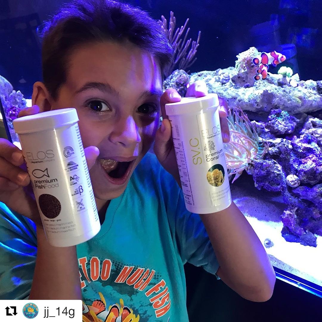 #svcplankton  #elossv #elosamerica 
#noselfienoproof 
・・・
Can’t wait to try my new coral food and fish food from @elosamerica #saltwateraquariumdotcom #ricosaquariums #jj14g #reefporn #saltwateraquariums #tankiteasy #saltlife #saltwatertank #fishtank #reefporn