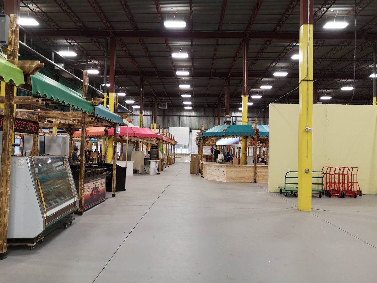 Join us at the new all year round Bountiful farmers market every weekend and check out Chefmon Caribbean grill for the finest Caribbean cuisine