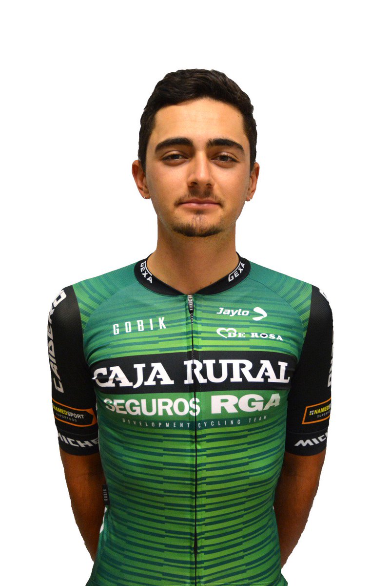 CajaRural_RGA's tweet photo. 🚴‍♂️🇿🇦 El sudafricano Devin Shortt se estrenó el pasado fin de semana con los colores del filial de Caja Rural-Seguros RGA participando en sendas carreras del Torneo Euskaldun. Welcome!!! 👋 https://t.co/OxD5pOZ4nF