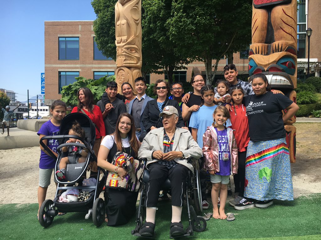 So proud to be part of the Vancouver School Board’s celebrations for #NationalIndigenousPeoplesDay - Miigwech to Davita Marsden and the Marsden family for their love and support - what an incredible honour to be gifted a headdress from my people. <a href="/msifn/">MSIFN - Mississaugas of Scugog Island First Nation</a> #cdnpoli #bcpoli #ONpoli