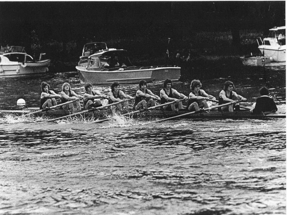 Old_Vigornians's tweet image. On Friday 5th July there'll be an #OV gazebo at Henley Cricket Club from 1-3pm where we'd be delighted to welcome #OVs attending the regatta for a glass of Pimms &amp;amp; a catch up! For more details email us at alumni@ksw.org.uk We love this photo of the '75 1st VIII racing at Henley!