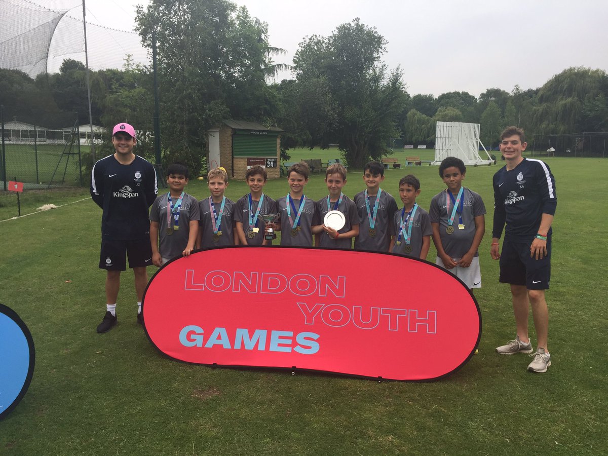 MiddxCommunity's tweet photo. Congratulations to Little Ealing, this year’s winners, and thank you to Ethan and Joe for coming down to present them their medals @LdnYouthGames https://t.co/HEzYmHPmO8