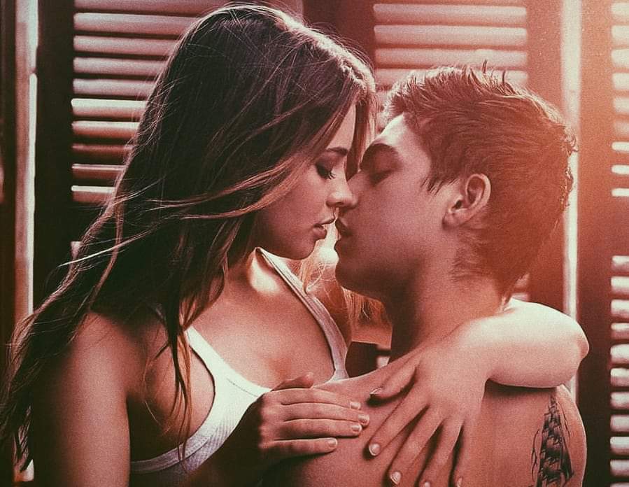 Brit072's tweet photo. @TeenChoiceFOX @aftermovie My #TeenChoice for #ChoiceDramaMovie is After @aftermovie https://t.co/tAd5GcwEIm