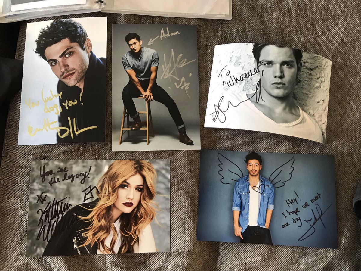 abnormallyadam's tweet photo. To thank the #Shadowfam for supporting me and my journey all this time, in my videos over the summer, I have five autographs from the #shadowhunters cast to give away (for those who couldn’t attend the cons!) 

(Matt’s auto got smudged a bit but it’s “unique” lol)

Details soon. https://t.co/loct2eOrfe