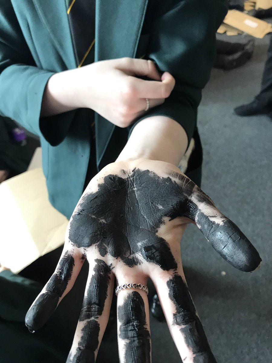 RBSCHumanities's tweet photo. Building #castles in @RBSCHumanities #history with #KS3 students #AspireAchieveCelebrate @RobertBlakeSC https://t.co/0ULnCiSo6y