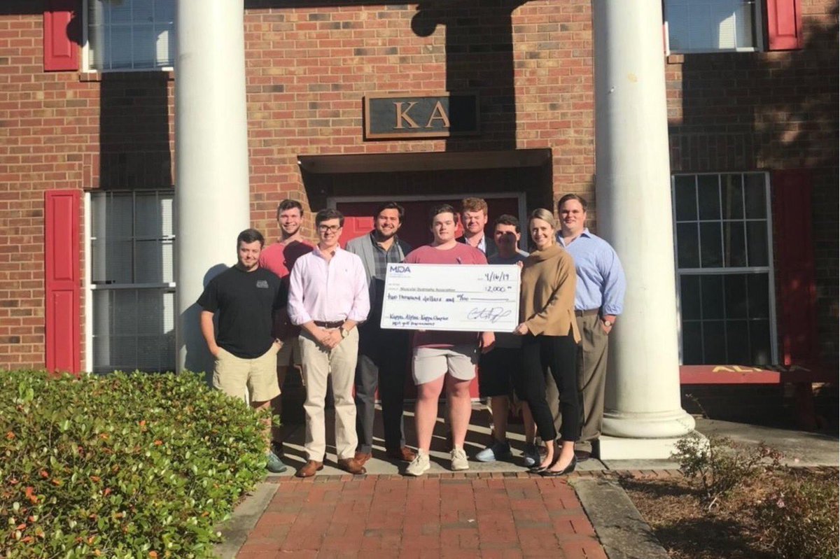 Kappa Chapter at Mercer University recently hosted a golf tournament to support the Muscular Dystrophy Association (MDA). Through the golf tournament, the chapter raised $2,000 to benefit local kids and adults with muscular dystrophy, ALS and related life-threatening diseases.