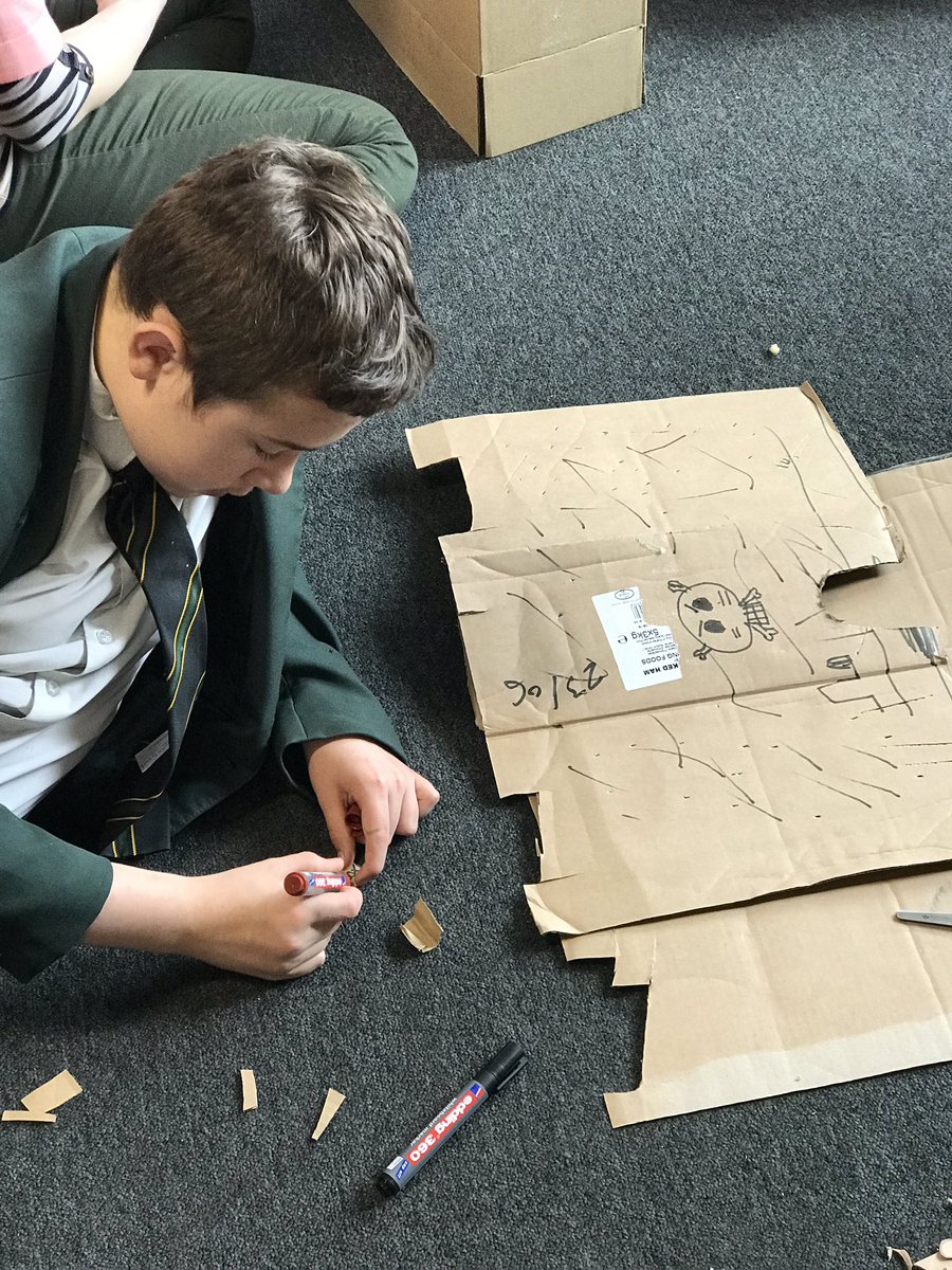 RBSCHumanities's tweet photo. Building #castles in @RBSCHumanities #history with #KS3 students #AspireAchieveCelebrate https://t.co/3JFqjERTxe