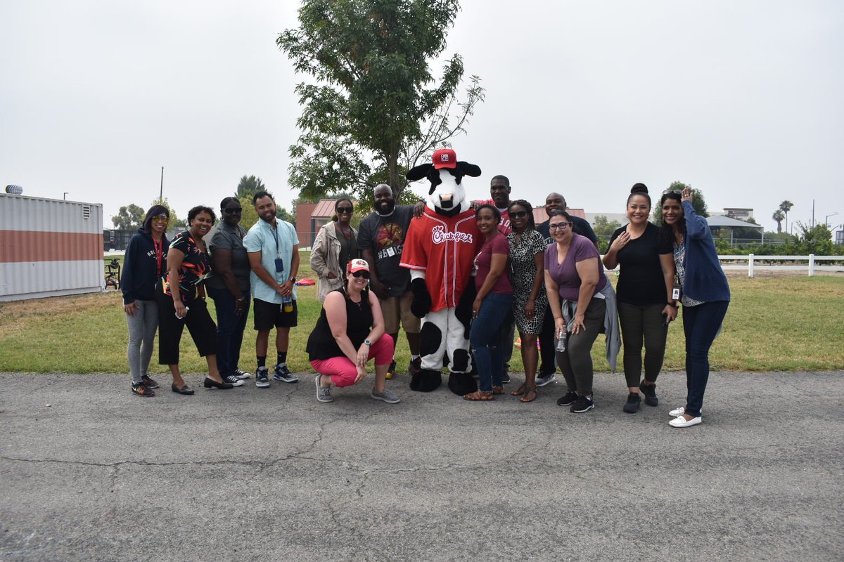 Thank you #Chickfila for coming to our field day event. Thank you Dave Rodriguez the Rialto Renaissance Chick-fil-A owner for donating your time to come interact with our students #Eatmorechicken #renaissancevillage