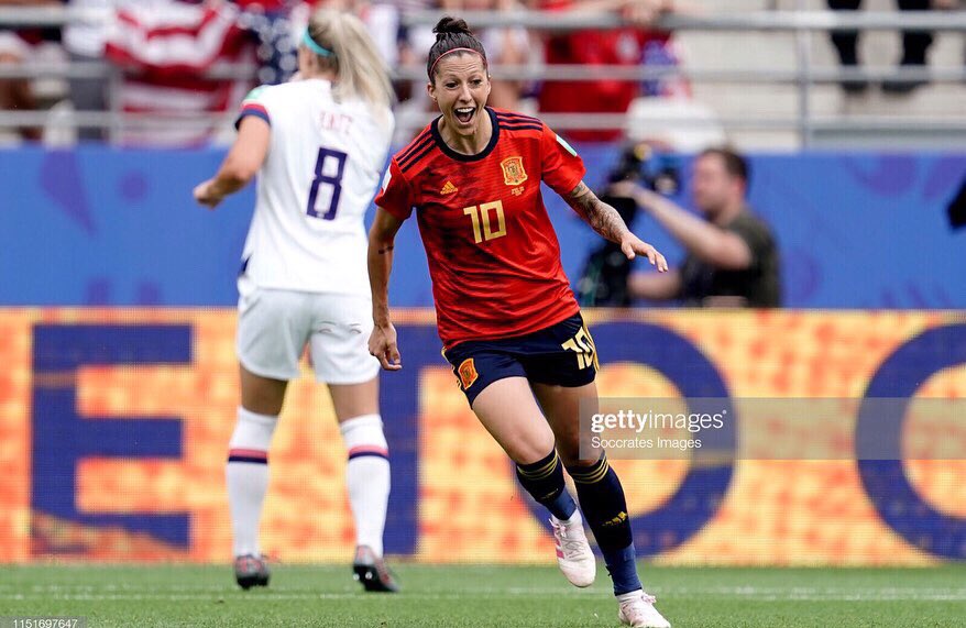 Jennihermoso's tweet photo. Hemos luchado cada minuto que hemos jugado, hemos dado todo lo que estaba en nuestra mano. No conseguimos ganar, pero gracias a todos los que nos habéis apoyado en todo el camino ahora somos mucho mejor equipo que ayer.
@SeFutbolFem 🇪🇸 #FIFAWWC19 https://t.co/pCHprBnF7n