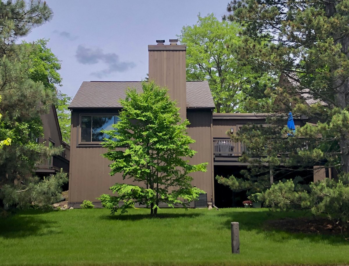 Northbury Condominiums (1973)