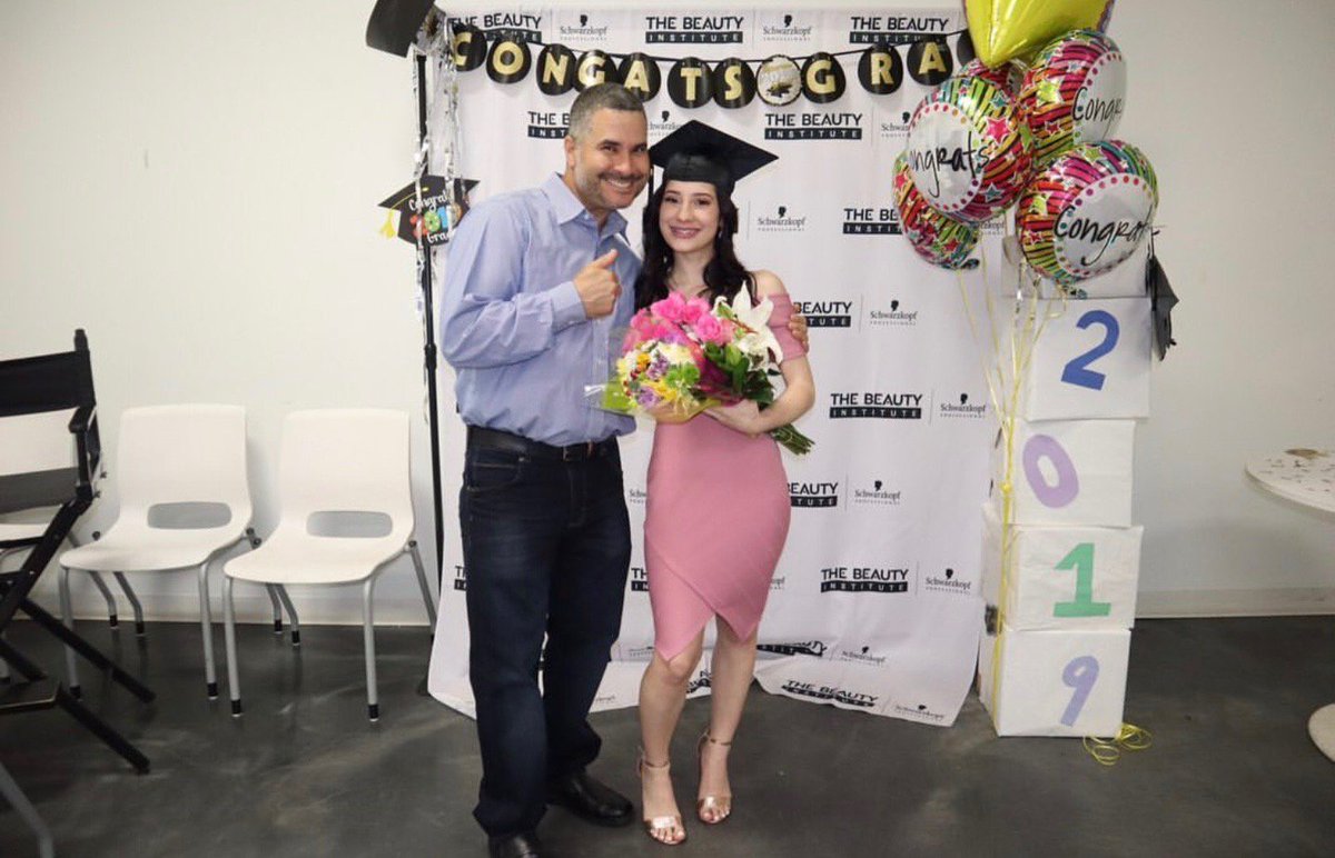 Beauty_Philly's tweet photo. Congratulations on your graduation Ashley! 🎓💐 Best of luck at your new job at Carmine and Company Salon, we know you're going to make all of your new clients very happy! #thebeautyinstituteskp https://t.co/l9te2iWj10
