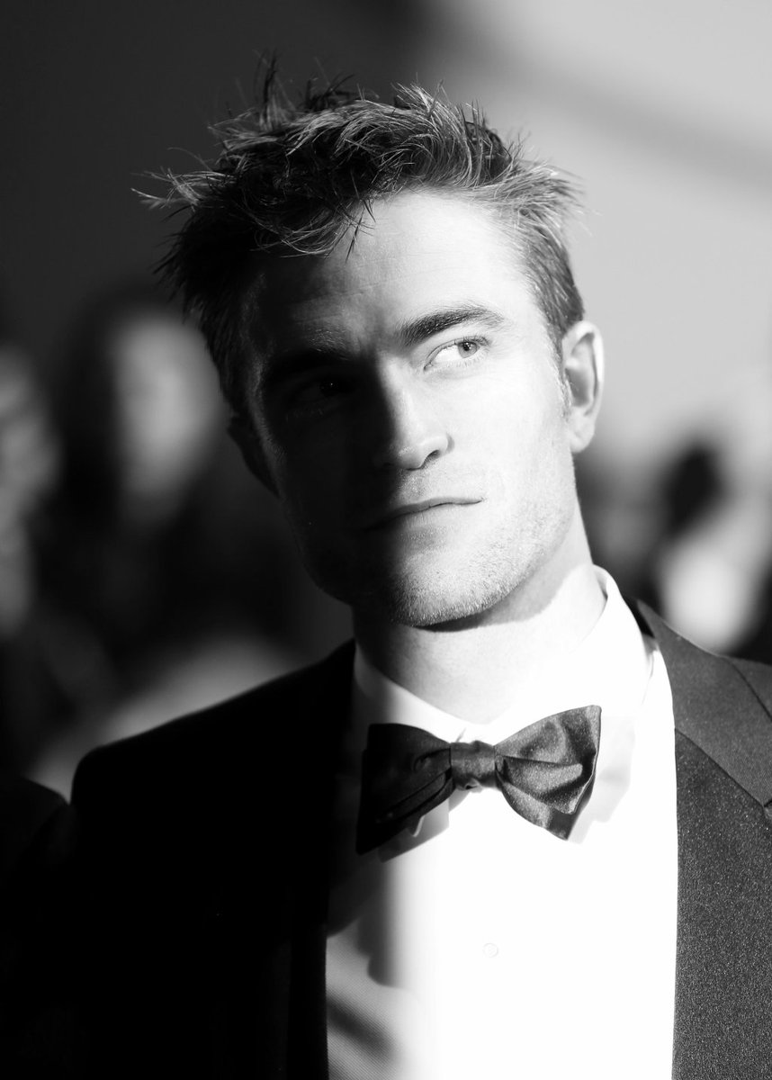 RPAustralia's tweet photo. NEW HQ: Black & White Photo of Robert Pattinson | #Cannes2017 #GoodTimeMov https://t.co/YLXrso5ws9 https://t.co/U8yyu2kbKG