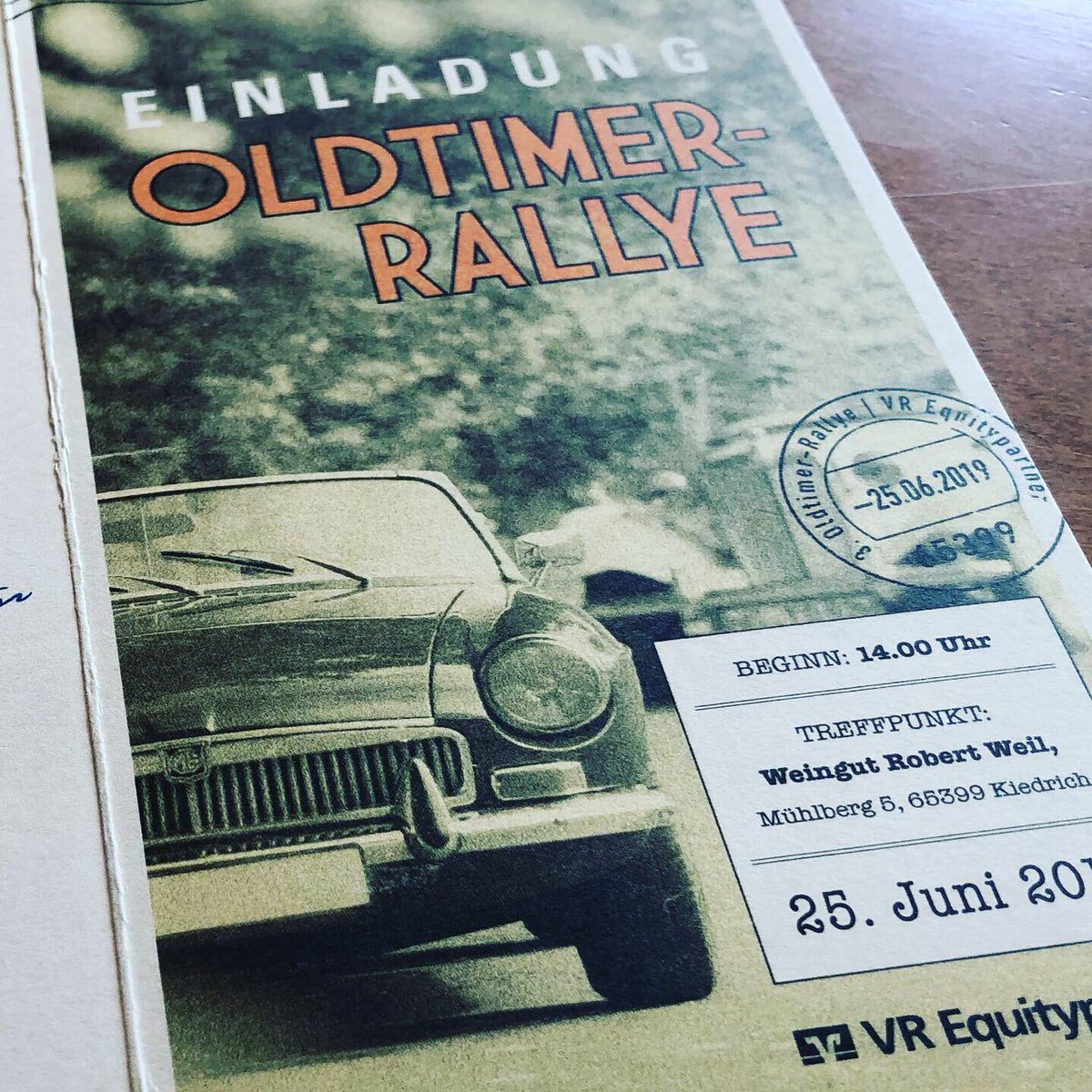 ChristianPothe's tweet photo. Die 3. Oldtimer Rallye von VR Equitypartner, dieses Jahr im Rheingau ... 
#Rheingau #RobertWeil #VREquityPartner #VCMagazin #TFCI #HamburgerVolksbank #DZBank #Fochaix #VentureCapital #Oldtimer #TR6 #Riesling #Fochaiac https://t.co/Rhk0LusMZz
