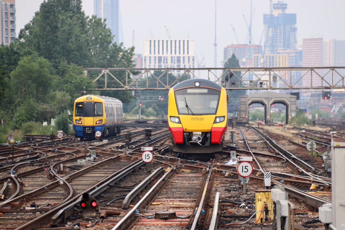 HiPa125's tweet image. #Class73 #Class456 #Class378 #Class707 #BlackFive