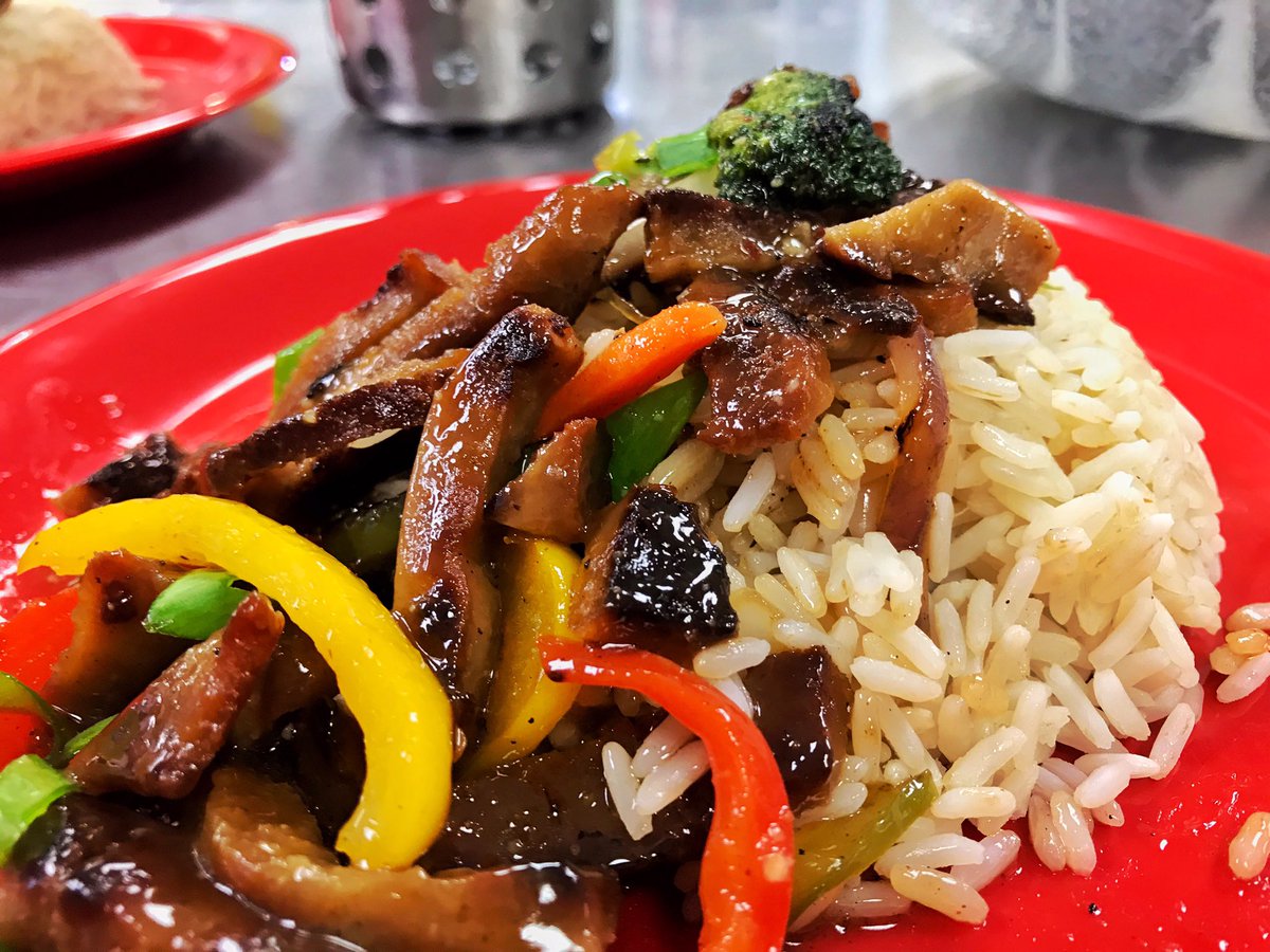 WoodwardEats tweet media