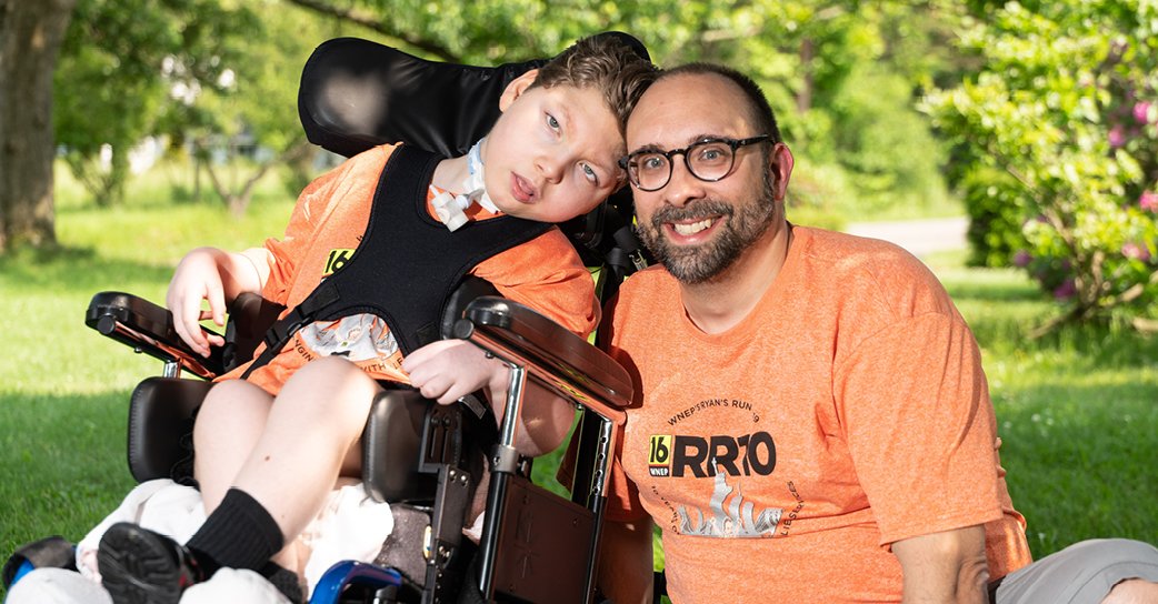 EAMMoscaCorp's tweet photo. After saying he would never run a marathon again, EAM-Mosca's Training Manager Chris Steiner is once again running the #NewYorkMarathon with WNEP's Ryan's Run, and we couldn't be more proud! #EmployeesGiveBack #WNEP #RyansRun10 #AlliedServices #OurEmployeesRock #Marathon https://t.co/Ao4P7NJhXP