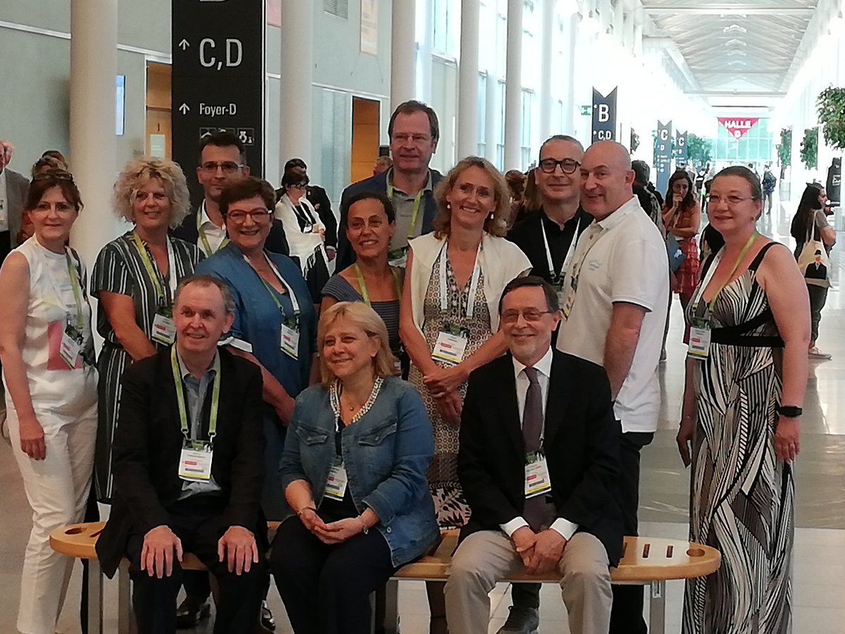 ESHRE's tweet image. And the New Board group photo is here! Warm welcome to the new members and a huge Thank You to the past members. You are doing an excellent job for the #reproductivemedicine and #reproductivescience community! 
#ESHRE2019 @theESHRE5 @EU_Health
