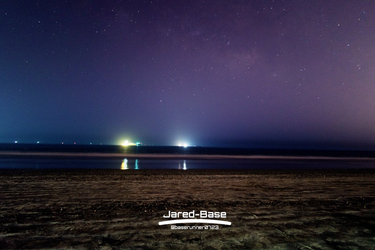 baserunner0723's tweet image. Just edited some shots that I took while waiting at Jetty Park for #STP2 
Even with the dredges out with their bright lights, you could still see the Milky Way