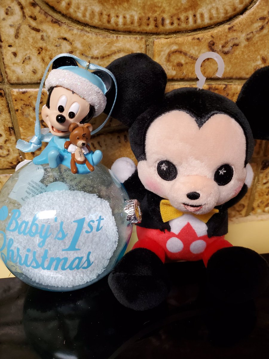 Aud1989's tweet photo. It's a boy!!! Oliver Wayne Allen will be joining us this fall.

Ethan and I are beyond excited. #boymom #babyallen #oliverwayne https://t.co/v0yQB1RCrJ