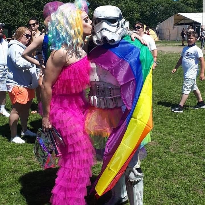 TkTroopersteve's tweet photo. Pride portsmouth 2019 #prideportsmouth #prideportsmouth2019 #portsmouthpride #portsmouthpride2019 #gaypride #GayPrideMonth #gaypride2019 https://t.co/ReJfOPrcNt