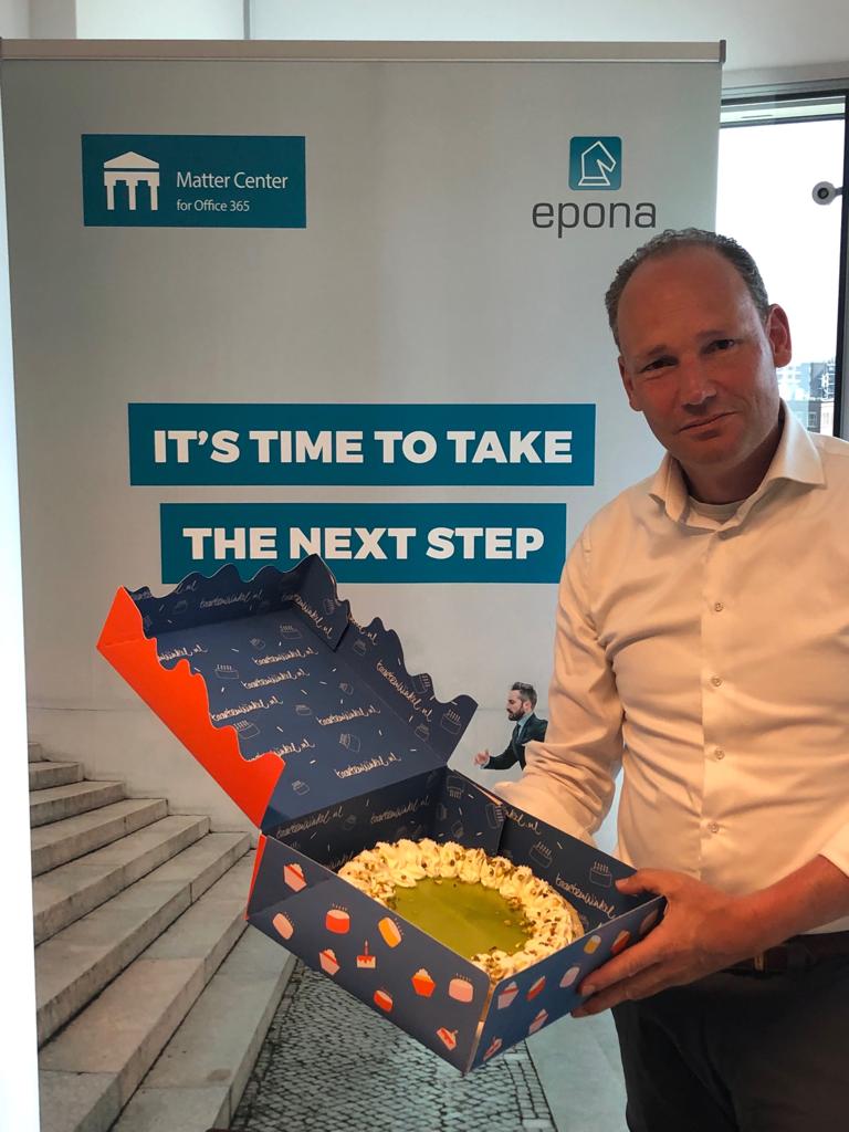 Wij feliciteren <a href="/EponaLegal/">Epona Legal B.V.</a> met haar 25-jarig bestaan! En daar hoort natuurlijk een feestelijke L-IME taart bij! #congrats #smakelijk