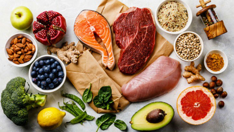 NtandokaziFoods's tweet photo. In 2018, plant-based proteins (including wheat, rice, maize, potatoes, etc.) supplied 66% of global protein consumption (150 million tonnes in total), and this pattern is expected to continue through to 2025...
#PlantBased #MostlyPlantBased #NtandokaiFoods #SA https://t.co/JokJG0Gx4r