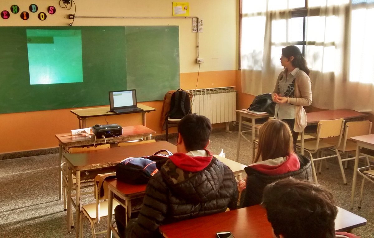 InundApp's tweet photo. ¿Qué nos dicen los DIARIOS de… las inundaciones?
Charla de miembros del equipo #InundApp en el Festival de la Cultura de la escuela Nuestra Señora de Pompeya de #BahíaBlanca
#Inundaciones #PrensaEscrita #GestióndelRiesgo
@GentiliJorge @MariaOrtuo18 https://t.co/brA8lNee1V