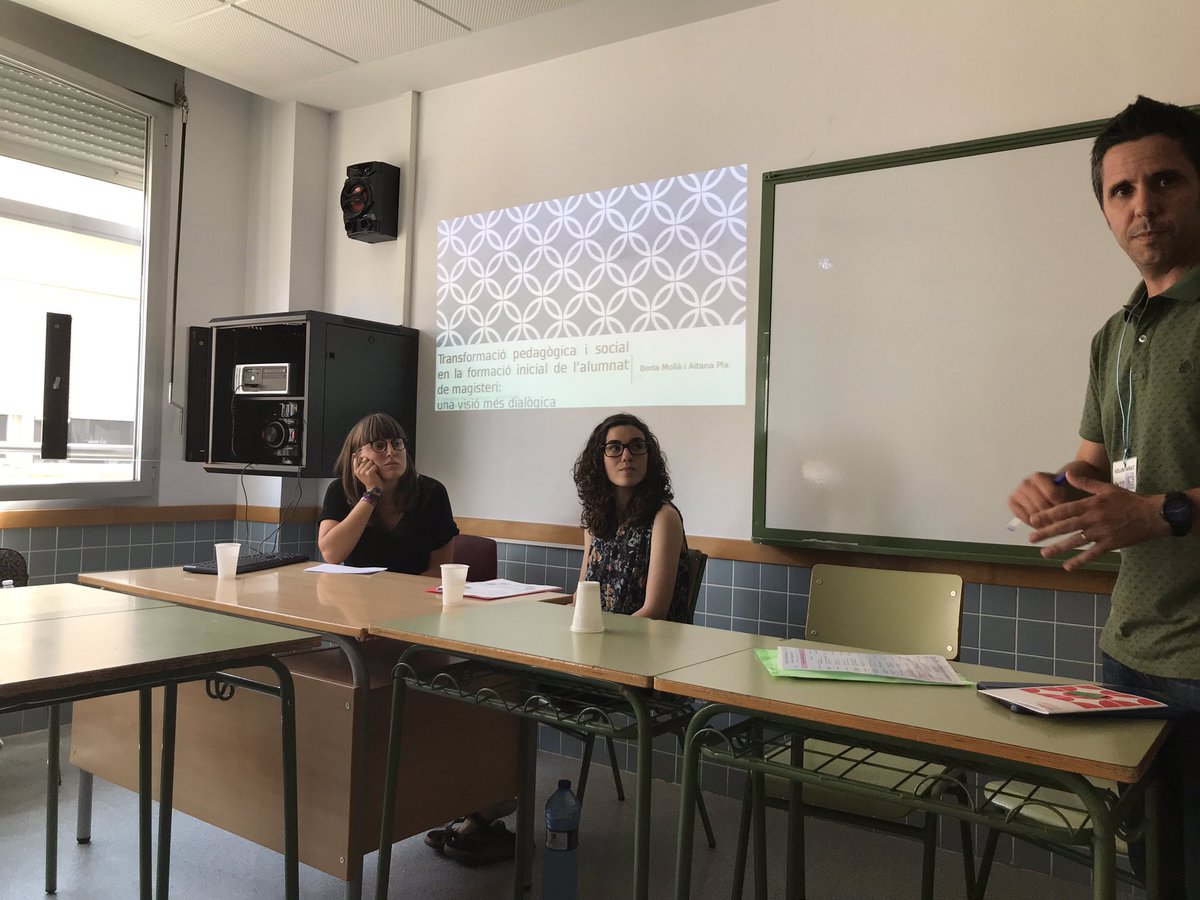 Les alumnes de magisteri d’Ontinyent, <a href="/capdnina/">Berpetapa</a> i <a href="/aiti_ana/">Aitana</a> en la seua formació inicial han viscut un procés de transformació pedagògica i social #DiversitaÉsÉxit