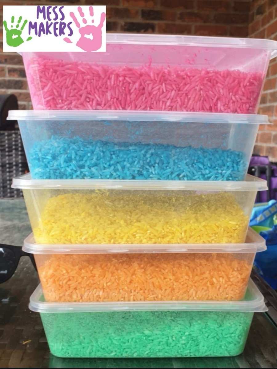 🌈RAINBOW RICE🌈
There are many benefits of playing with sensory rice;
⭐Exploring and developing motor skills
⭐Harnessing creative development through sense of touch
⭐Free play means there are no boundaries and this fosters the imagination
⭐Developing communication skills