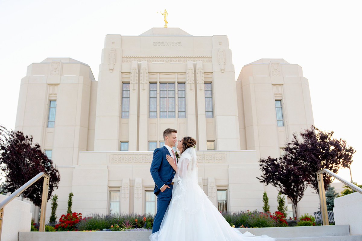 MangumJamie's tweet image. Saying yes has been the best decision I have every made. 💕 #5daysdown #eternitytogo