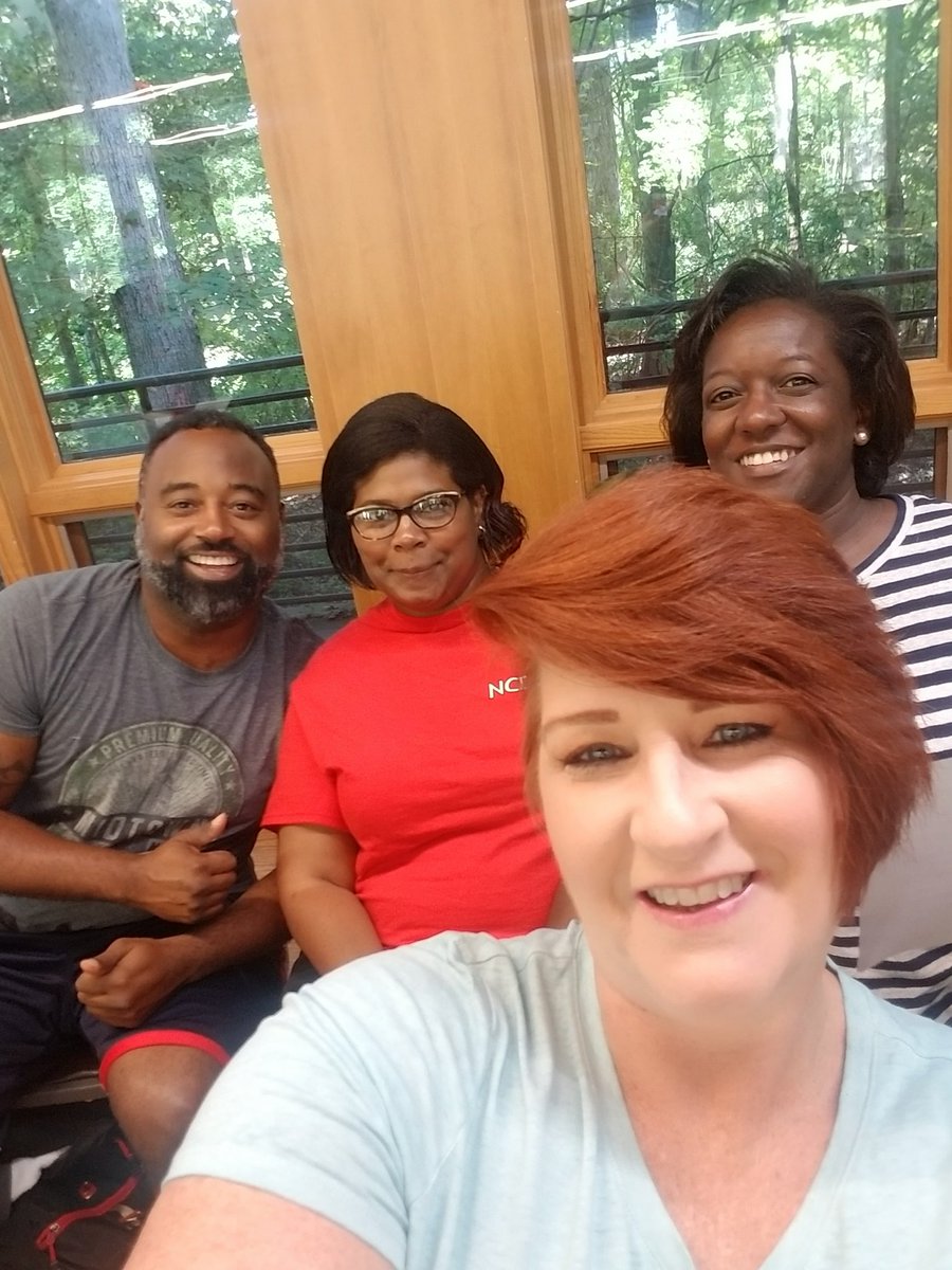 Simplyr3dd's tweet photo. #NCDOTOCR Monthly Staff Meeting #CampSTEM! @ShelbyScales1 @BennySloan6 @MNPriester @JorgeliaN @jmssocar #DiversityandInclusion https://t.co/kRxSUDDiUg