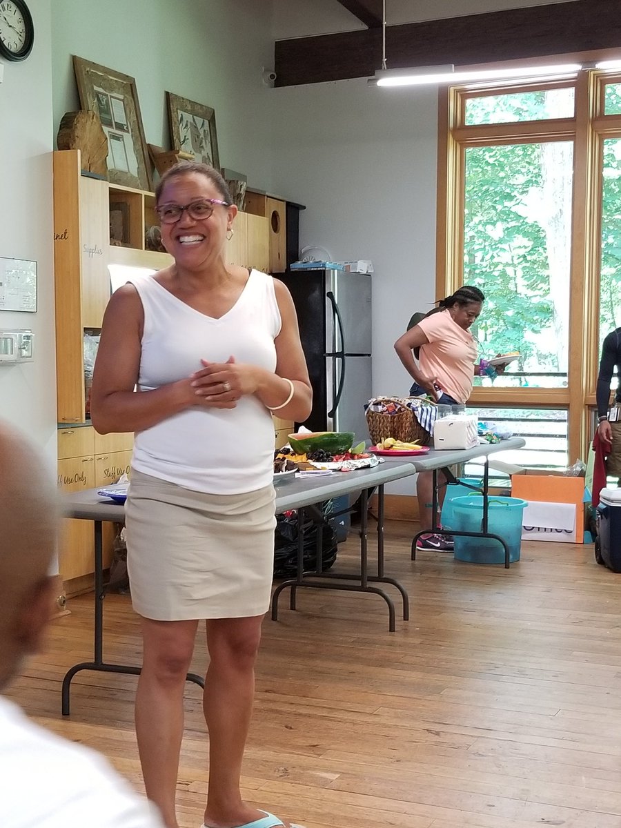 Simplyr3dd's tweet photo. #NCDOTOCR Monthly Staff Meeting #CampSTEM! @ShelbyScales1 @BennySloan6 @MNPriester @JorgeliaN @jmssocar #DiversityandInclusion https://t.co/kRxSUDDiUg
